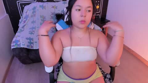 Snapshot of barbara_honey chatting on 01/24/25, 12:41 Barbara online show from 01/24/25, 12:41