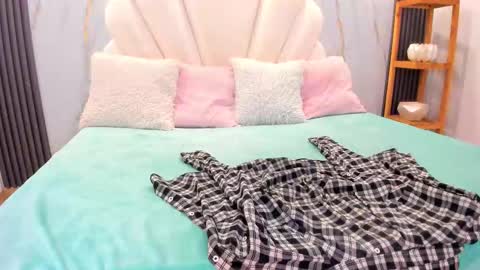 Snapshot of barbara_honey chatting on 11/24/25, 12:38 Barbara online show from 11/24/25, 12:38