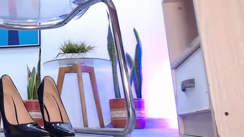 Barbara online show from 02/01/25, 03:07