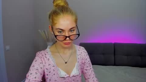 BarbaraChic online show from 08/04/26, 08:50