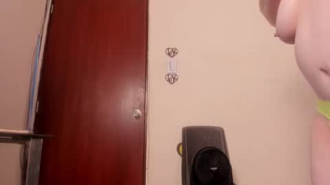 Snapshot of barbarafight chatting on 02/28/26, 09:16 Brbara. online show from 02/28/26, 09:16