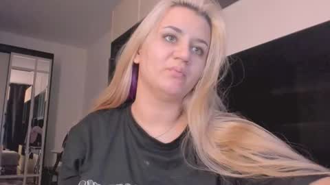 barbarasiren online show from 11/06/25, 03:29