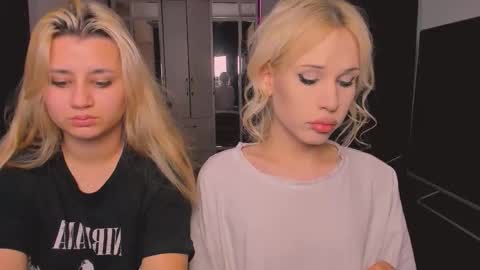 barbarasiren online show from 11/29/25, 07:50