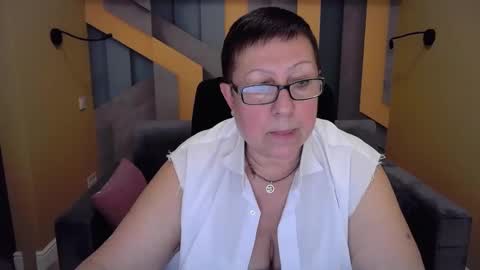 barbaraturners online show from 12/16/24, 01:53