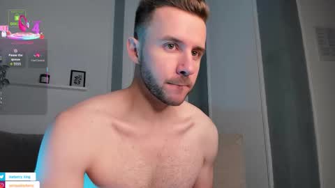 Snapshot of barberryx chatting on 11/23/25, 06:35 ENRIQUE online show from 11/23/25, 06:35