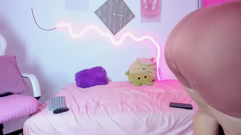 Snapshot of barbie691 chatting on 01/07/25, 02:31 barbie691 online show from 01/07/25, 02:31