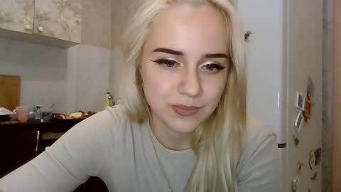 barbie___girl online show from 11/26/25, 03:13