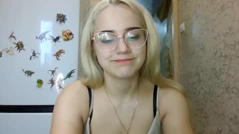 barbie___girl online show from 12/02/25, 07:36