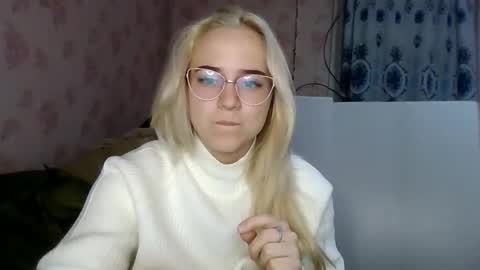 barbie___girl online show from 12/04/25, 02:48