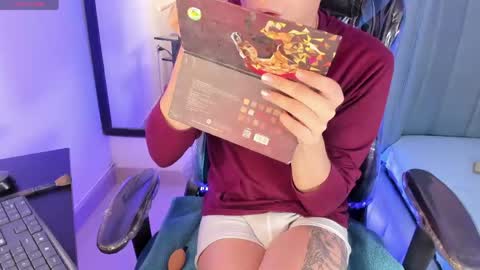          I work from home this is my room 3 online show from 03/11/26, 07:14