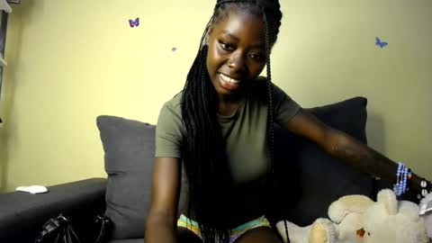 barbie_charm2 online show from 07/11/26, 11:13