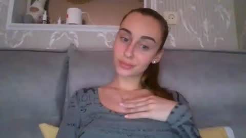 Kate online show from 03/10/25, 02:26