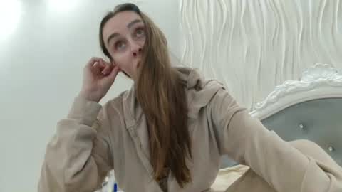 Kate online show from 03/23/26, 08:35