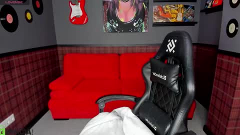 LisGTM2 Mon-Thu Sat 0100am-0700am online show from 02/05/26, 12:59