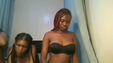 queen online show from 12/05/25, 12:19