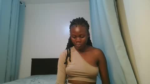 queen online show from 01/18/26, 08:12