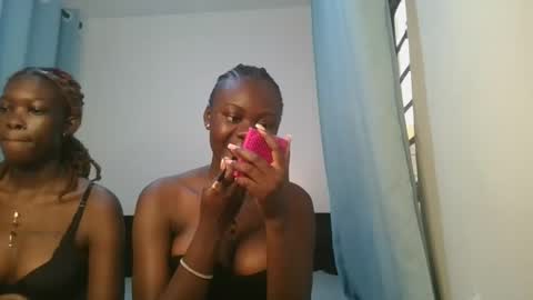 queen online show from 02/16/26, 04:30