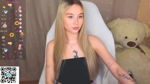 Eva online show from 10/03/25, 02:58