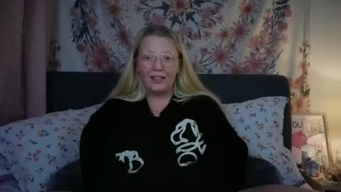 barbiegirl966 online show from 04/27/26, 08:29