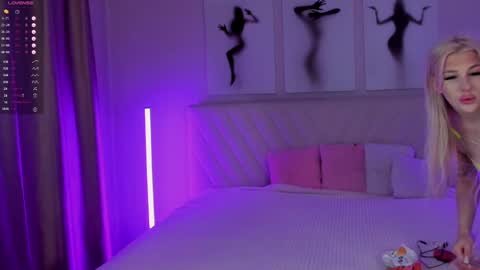  Emma online show from 01/28/25, 09:08