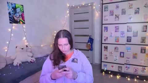 barbiepie online show from 12/15/25, 05:39