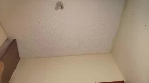 barbiie_98 online show from 12/18/25, 02:23