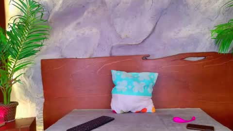 Snapshot of barbiie_black chatting on 03/19/26, 04:55 BARBIE BLACK online show from 03/19/26, 04:55