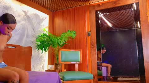 Snapshot of barbiie_black chatting on 04/01/26, 05:21 BARBIE BLACK online show from 04/01/26, 05:21