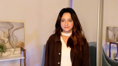 Snapshot of barbramcknight chatting on 02/26/26, 02:16 Darby online show from 02/26/26, 02:16