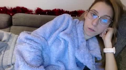 Lena online show from 01/05/26, 05:49