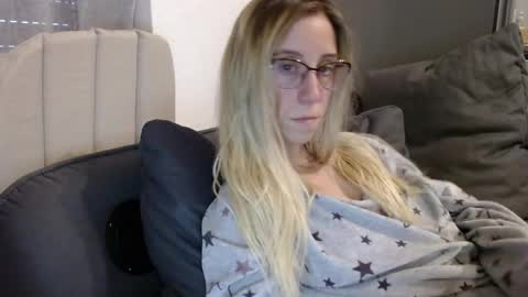 Lena online show from 05/19/26, 05:30