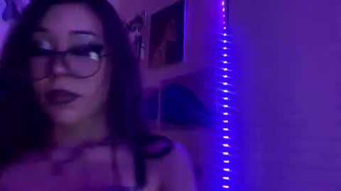 Honey online show from 02/09/26, 04:49