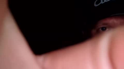 barniemay1 online show from 10/11/25, 10:03