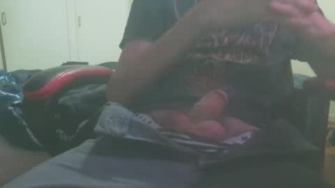 Snapshot of baronminuit69 chatting on 11/11/25, 11:43 baronminuit69 online show from 11/11/25, 11:43