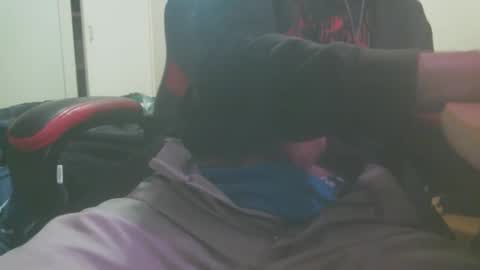 Snapshot of baronminuit69 chatting on 11/16/25, 10:32 baronminuit69 online show from 11/16/25, 10:32