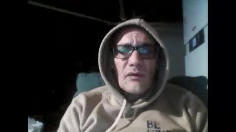 barry8051 online show from 12/04/25, 02:54