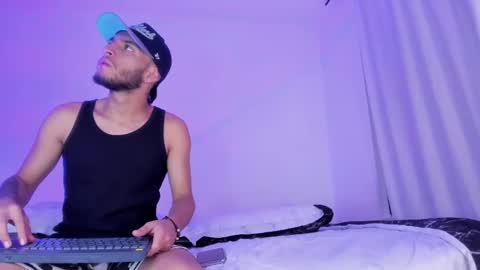 Bruce  online show from 03/08/25, 08:22