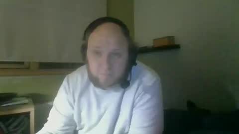 Snapshot of bart_poland chatting on 02/19/25, 02:33 bart_poland online show from 02/19/25, 02:33