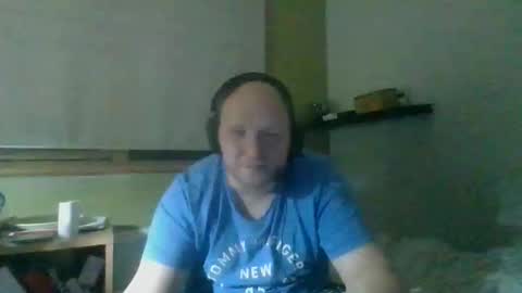 Snapshot of bart_poland chatting on 10/09/25, 08:51 bart_poland online show from 10/09/25, 08:51