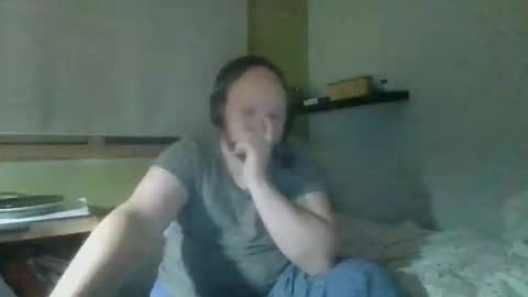 Snapshot of bart_poland chatting on 11/10/25, 11:15 bart_poland online show from 11/10/25, 11:15