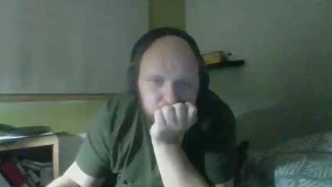 Snapshot of bart_poland chatting on 11/17/25, 01:22 bart_poland online show from 11/17/25, 01:22