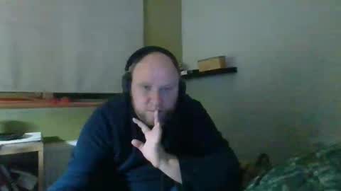 Snapshot of bart_poland chatting on 06/07/26, 01:10 bart_poland online show from 06/07/26, 01:10