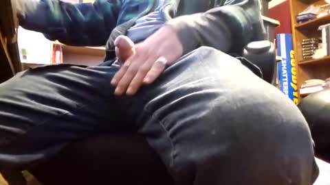 bartender3127 online show from 12/26/24, 07:49