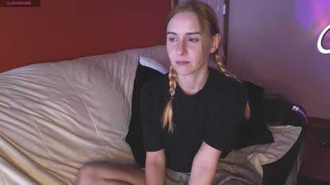 Snapshot of basementsettler chatting on 10/26/25, 10:15 basementsettler online show from 10/26/25, 10:15