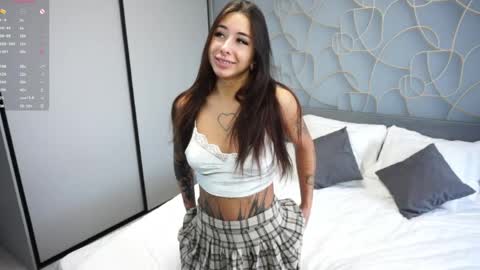 Maria online show from 05/26/26, 02:18