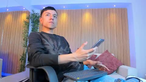 Basthiian online show from 12/02/25, 08:04