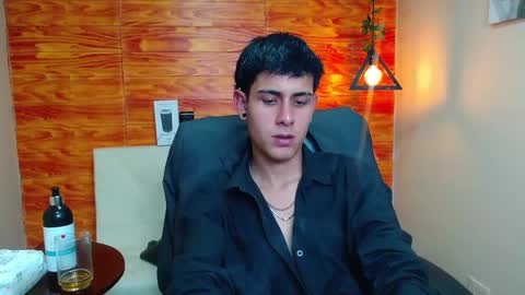 Bastian online show from 01/08/25, 01:11