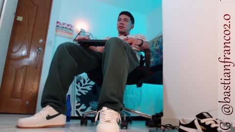 Bastian Independent Model online show from 12/03/24, 04:47