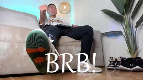 Bastian Independent Model online show from 03/22/26, 12:08