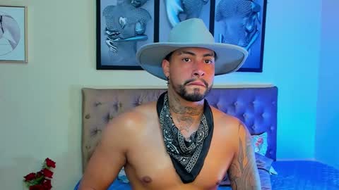 bastian_jones1 online show from 01/06/25, 10:58